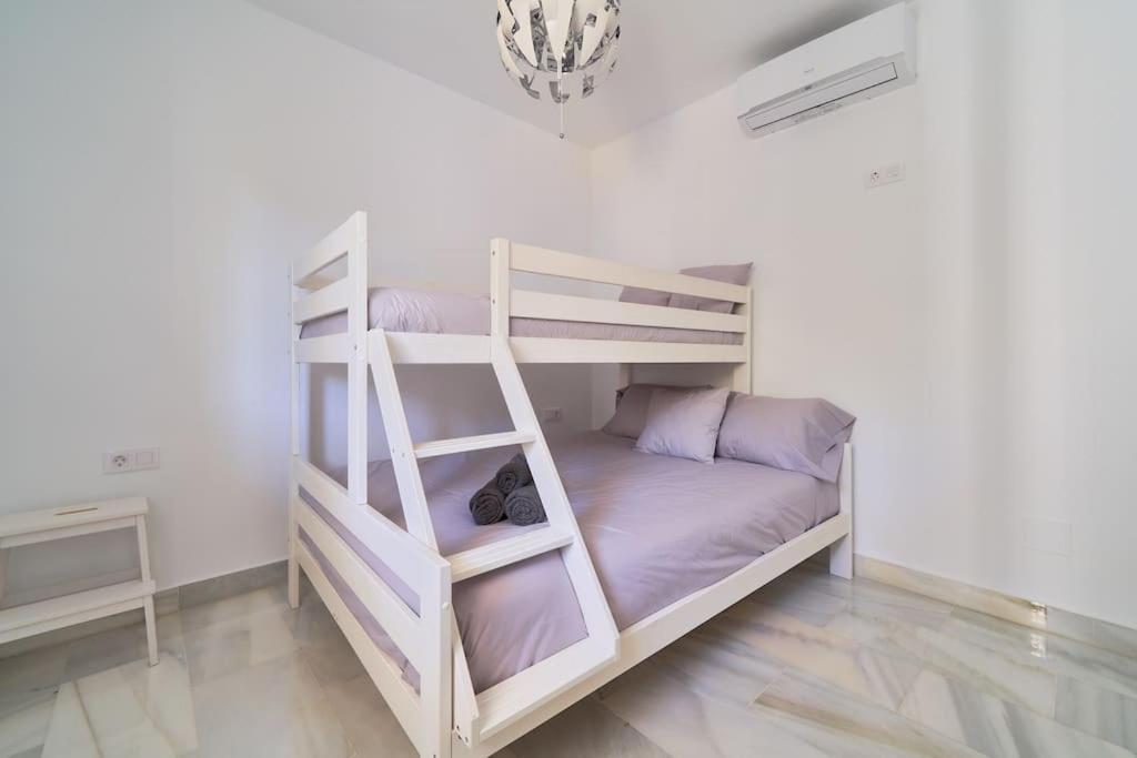 Superbe Appartement Avec Jaccuzi Марбелья Экстерьер фото
