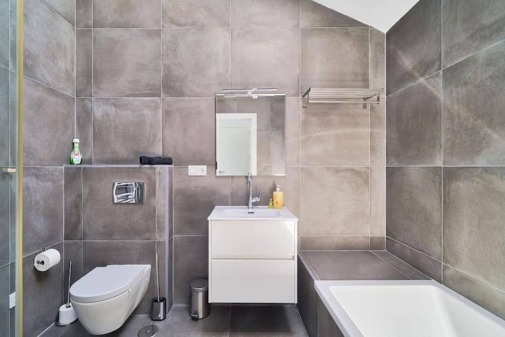 Superbe Appartement Avec Jaccuzi Марбелья Экстерьер фото