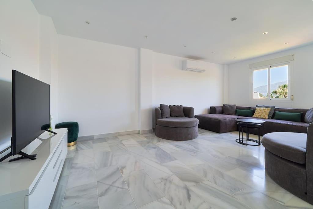 Superbe Appartement Avec Jaccuzi Марбелья Экстерьер фото